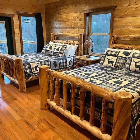 * * 4 Master Bedrooms, Views, Theater, Arcade, Evc Gatlinburg Exterior photo